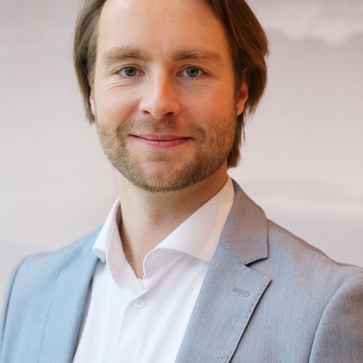 Bob van de Kerkhof Msc Loonheffingen, Technologie, Innovatie, WNT