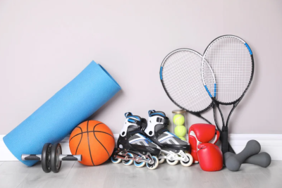 Btw-sportvrijstelling geldt voor sportabonnement universiteit, maar niet voor de verhuur van sportattributen